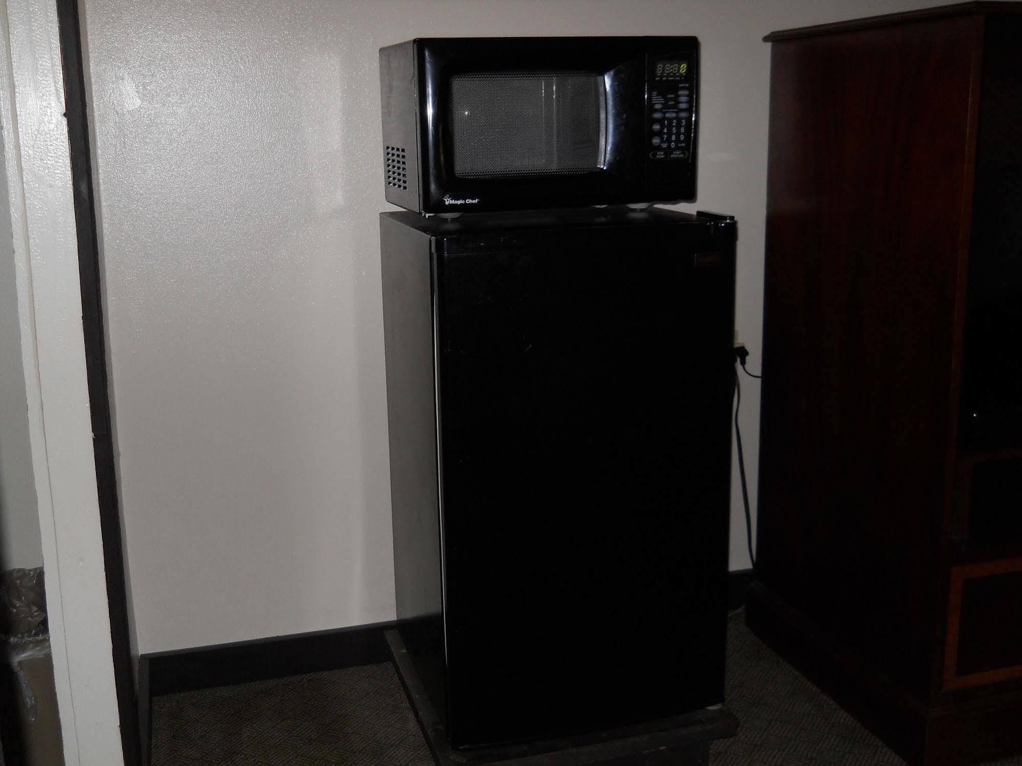 Motel Value - Milwaukee Airport South 3*